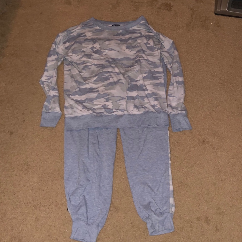 Camo jogger pajama set